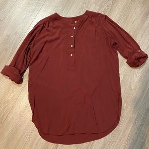 Women’s shirt